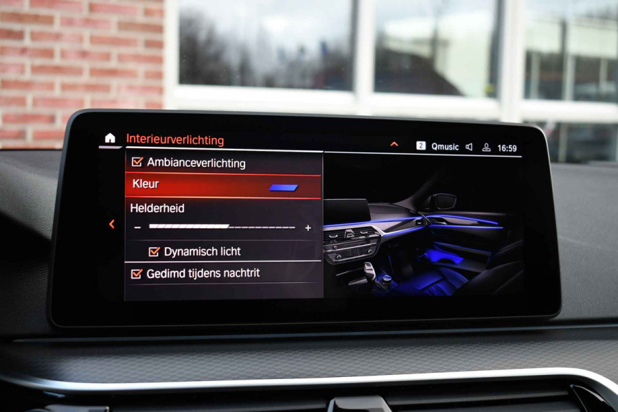 BMW 5 Serie 530e xDrive M-Sport Pano ACC H/K HUD Comf-zetels DAB