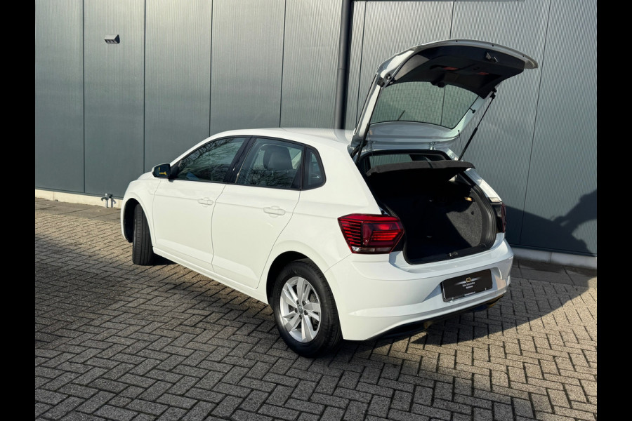 Volkswagen Polo 1.0 TSI 95pk Comfortline * Navigatie * Lm Velgen * Adaptieve Cruise Control *