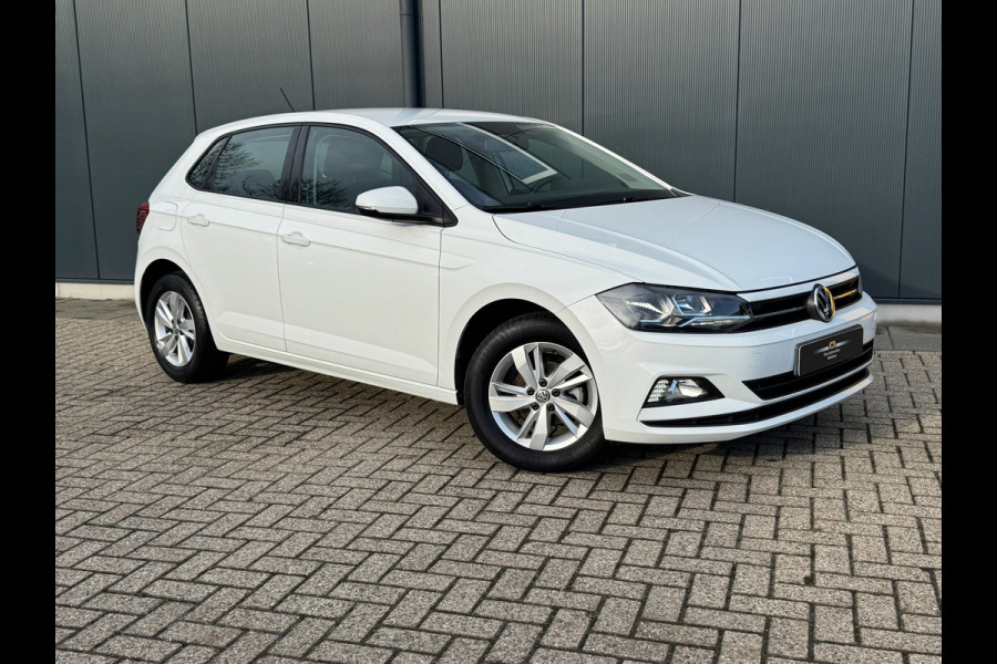 Volkswagen Polo 1.0 TSI 95pk Comfortline * Navigatie * Lm Velgen * Adaptieve Cruise Control *