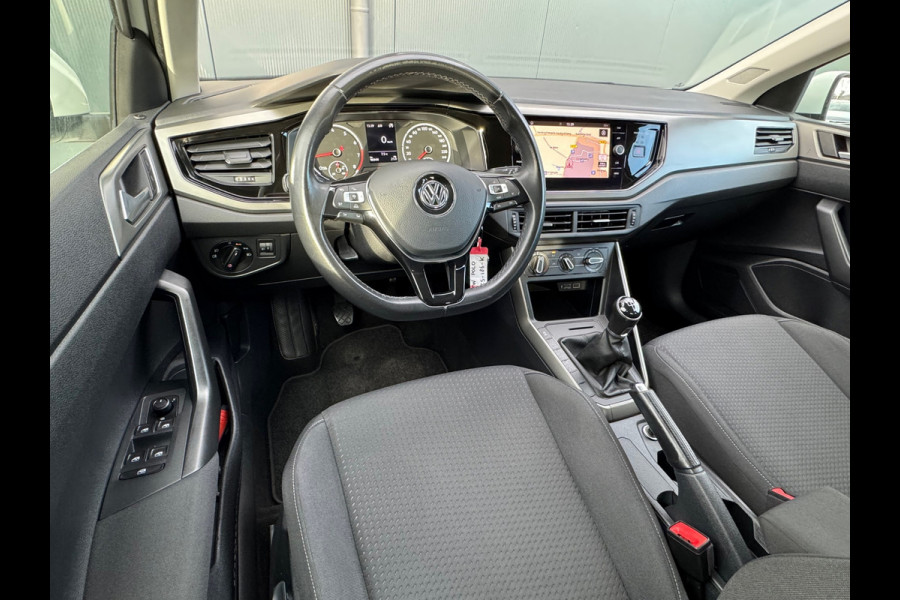 Volkswagen Polo 1.0 TSI 95pk Comfortline * Navigatie * Lm Velgen * Adaptieve Cruise Control *