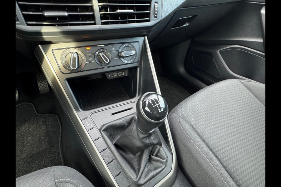 Volkswagen Polo 1.0 TSI 95pk Comfortline * Navigatie * Lm Velgen * Adaptieve Cruise Control *