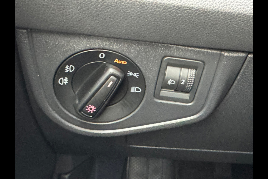 Volkswagen Polo 1.0 TSI 95pk Comfortline * Navigatie * Lm Velgen * Adaptieve Cruise Control *