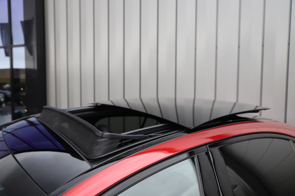 Mercedes-Benz E-Klasse 400e AMG 4-Matic | 381PK | Luchtvering | Achterasbesturing | Head-up | Burmester 4D | Keyless-go | Pano | Distronic | 2024.