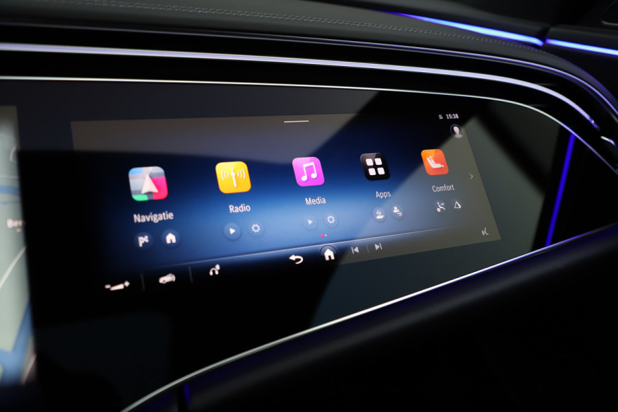 Mercedes-Benz E-Klasse 400e AMG 4-Matic | 381PK | Luchtvering | Achterasbesturing | Head-up | Burmester 4D | Keyless-go | Pano | Distronic | 2024.