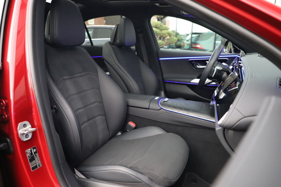 Mercedes-Benz E-Klasse 400e AMG 4-Matic | 381PK | Luchtvering | Achterasbesturing | Head-up | Burmester 4D | Keyless-go | Pano | Distronic | 2024.