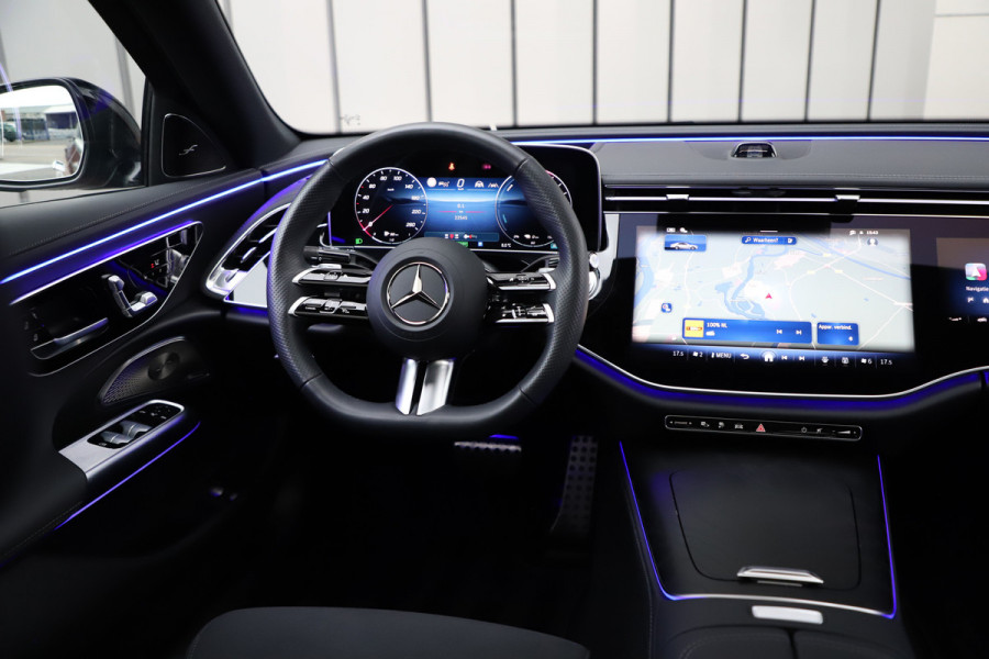 Mercedes-Benz E-Klasse 400e AMG 4-Matic | 381PK | Luchtvering | Achterasbesturing | Head-up | Burmester 4D | Keyless-go | Pano | Distronic | 2024.