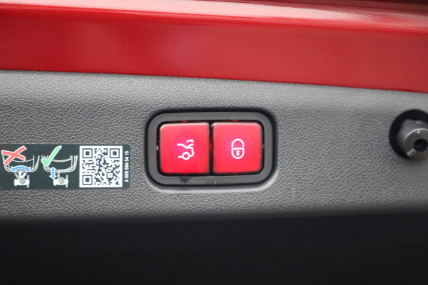 Mercedes-Benz E-Klasse 400e AMG 4-Matic | 381PK | Luchtvering | Achterasbesturing | Head-up | Burmester 4D | Keyless-go | Pano | Distronic | 2024.