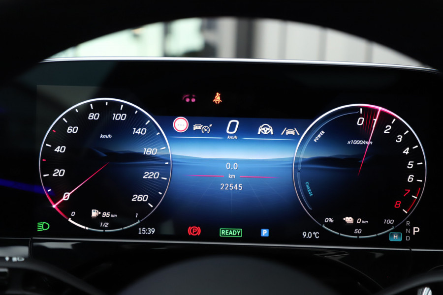 Mercedes-Benz E-Klasse 400e AMG 4-Matic | 381PK | Luchtvering | Achterasbesturing | Head-up | Burmester 4D | Keyless-go | Pano | Distronic | 2024.