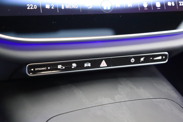 Mercedes-Benz E-Klasse 400e AMG 4-Matic | 381PK | Luchtvering | Achterasbesturing | Head-up | Burmester 4D | Keyless-go | Pano | Distronic | 2024.