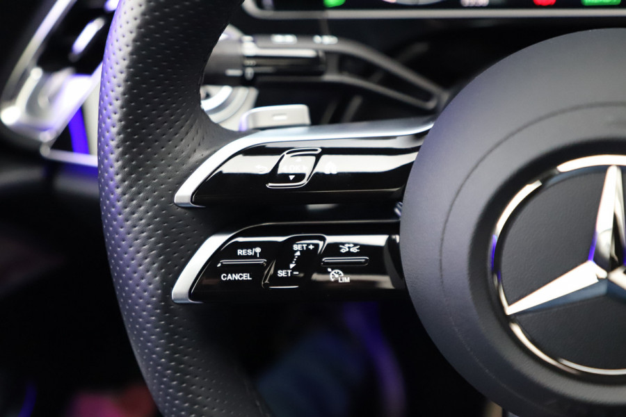 Mercedes-Benz E-Klasse 400e AMG 4-Matic | 381PK | Luchtvering | Achterasbesturing | Head-up | Burmester 4D | Keyless-go | Pano | Distronic | 2024.