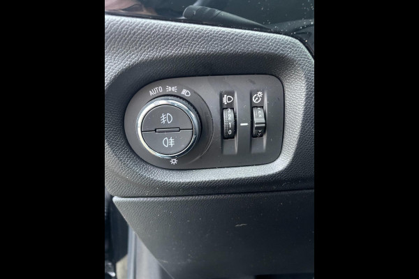 Opel Corsa 1.2 Elegance | automaat | Apple CarPlay/Android auto