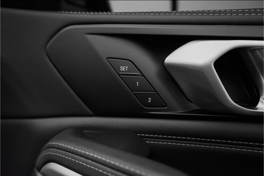 BMW X6 xDrive40i M-Sport Drive Assist Pro SkyLounge Laser 22"