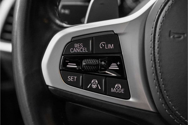 BMW X6 xDrive40i M-Sport Drive Assist Pro SkyLounge Laser 22"