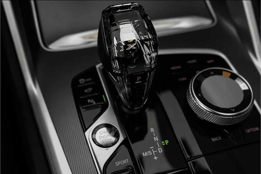 BMW X6 xDrive40i M-Sport Drive Assist Pro SkyLounge Laser 22"