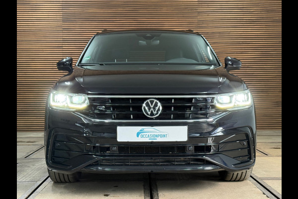 Volkswagen Tiguan 1.4 TSI eHybrid R-Line Business+ | Black Style | Half leer | 19' inch | Adaptive Cruise Control | Navigatie
