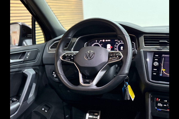 Volkswagen Tiguan 1.4 TSI eHybrid R-Line Business+ | Black Style | Half leer | 19' inch | Adaptive Cruise Control | Navigatie