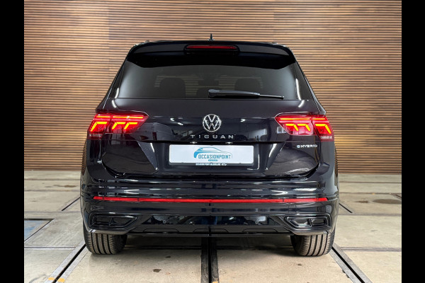 Volkswagen Tiguan 1.4 TSI eHybrid R-Line Business+ | Black Style | Half leer | 19' inch | Adaptive Cruise Control | Navigatie