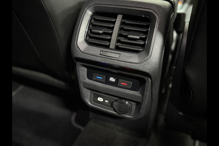 Volkswagen Tiguan 1.4 TSI eHybrid R-Line Business+ | Black Style | Half leer | 19' inch | Adaptive Cruise Control | Navigatie