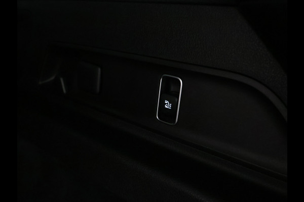 Mercedes-Benz GLE Mercedes-AMG 53 Hybrid 4MATIC+ | Airmatic | Trekhaak | Panoramadak | Rijassistentie Pack | Burmester® audio | Head up Display | Memory | 360 gr Camera | Inclusief 24 maanden Mercedes-Benz Certified garantie voor Europa.