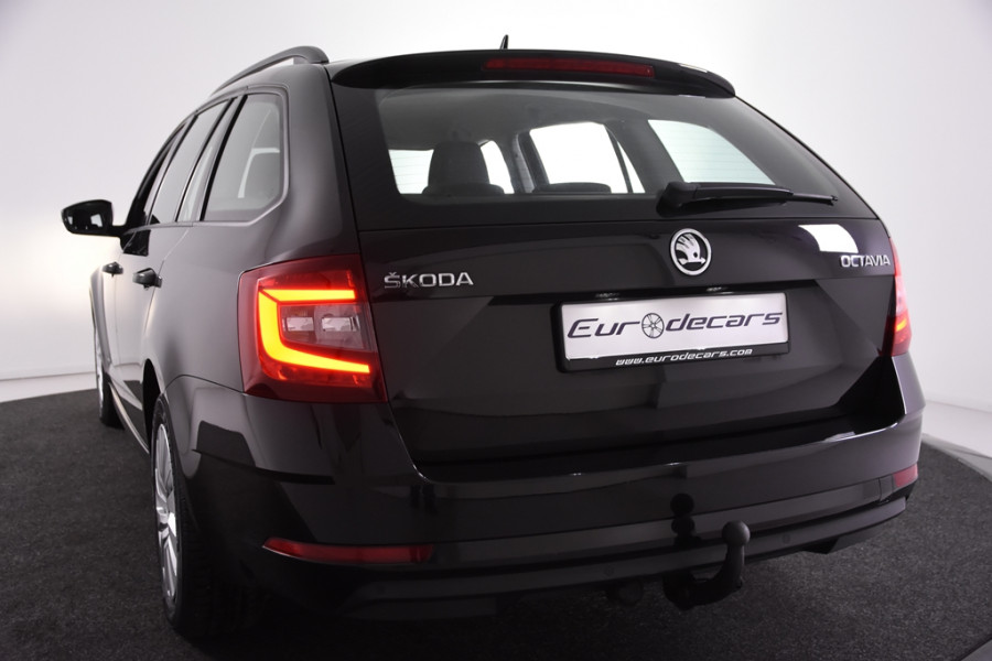 Škoda Octavia Combi Ambition *1ste Eigenaar*Navigatie*Trekhaak*PDC*