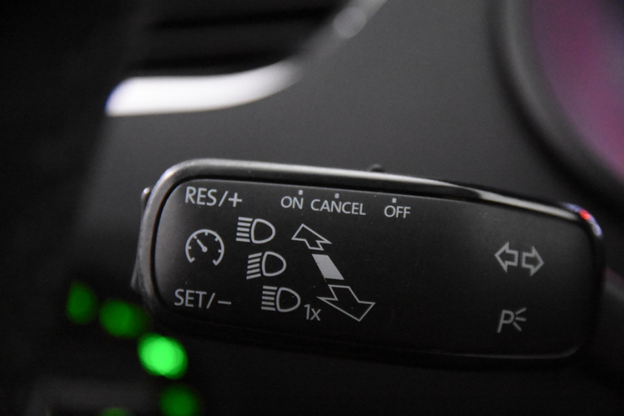 Škoda Octavia Combi Ambition *1ste Eigenaar*Navigatie*Trekhaak*PDC*