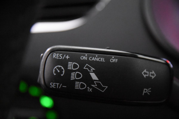 Škoda Octavia Combi Ambition *1ste Eigenaar*Navigatie*Trekhaak*PDC*