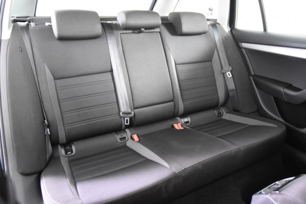 Škoda Octavia Combi Ambition *1ste Eigenaar*Navigatie*Trekhaak*PDC*