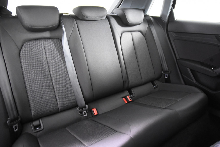 Audi A3 Sportback 30 TFSI *1ste Eigenaar*Navigatie*Stoelverwarming*Keyless*