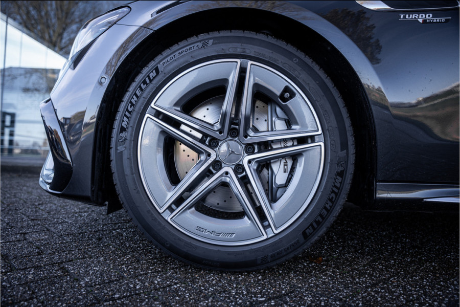 Mercedes-Benz E-Klasse Estate AMG 53 4MATIC+ Hyperscreen ** Burmester ** Panodak ** Trekhaak