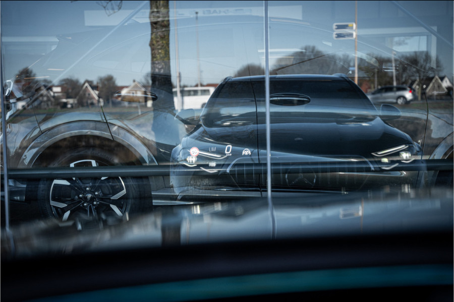 Mercedes-Benz E-Klasse Estate AMG 53 4MATIC+ Hyperscreen ** Burmester ** Panodak ** Trekhaak