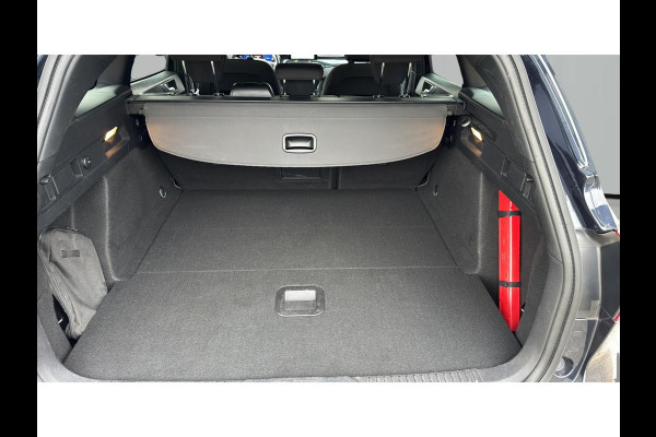Ford FOCUS Wagon 1.0 EcoBoost Hybrid ST Line X Business TREKHAAK CARPLAY ZEER MOOI
