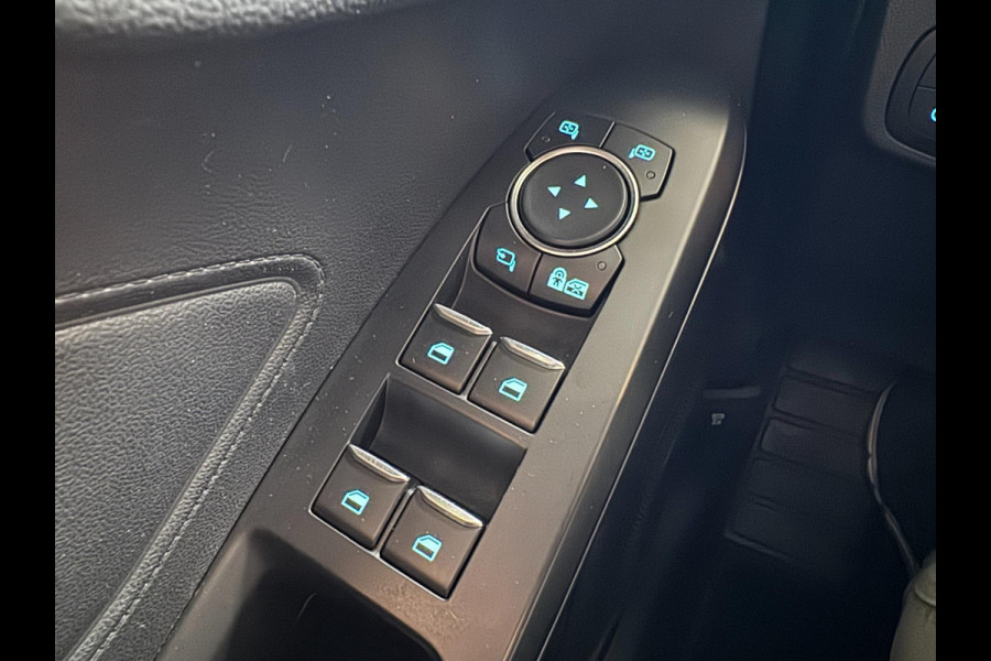 Ford FOCUS Wagon 1.0 EcoBoost Hybrid ST Line X Business TREKHAAK CARPLAY ZEER MOOI