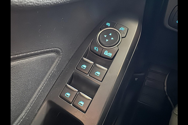 Ford FOCUS Wagon 1.0 EcoBoost Hybrid ST Line X Business TREKHAAK CARPLAY ZEER MOOI