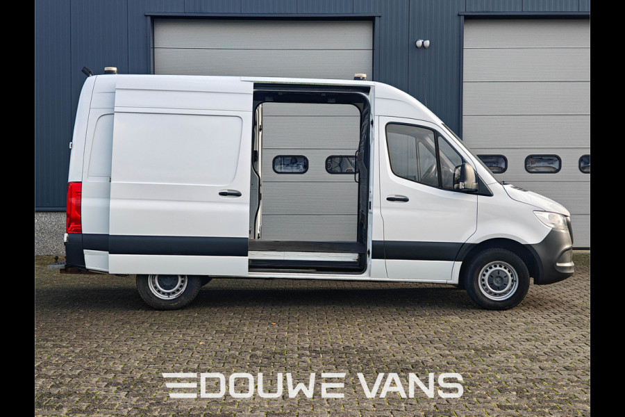 Mercedes-Benz Sprinter 316 MBUX Navigatie 3500kg Trekhaak 2x Schuifdeur Automaat