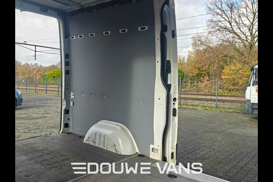 Mercedes-Benz Sprinter 316 MBUX Navigatie 3500kg Trekhaak 2x Schuifdeur Automaat