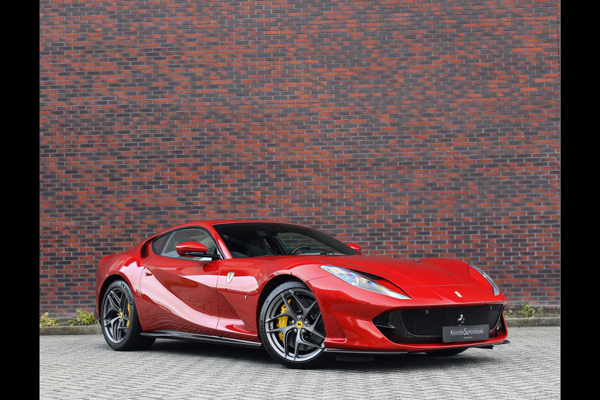 Ferrari 812 Superfast 6.5 V12 HELE | Rosso Fuoco - New Power - Lift - JBL