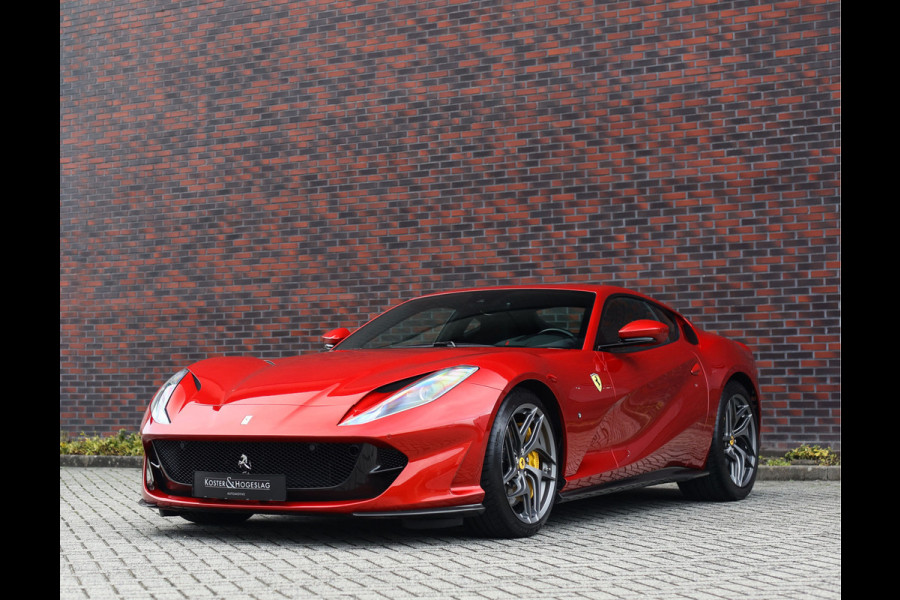 Ferrari 812 Superfast 6.5 V12 HELE | Rosso Fuoco - New Power - Lift - JBL