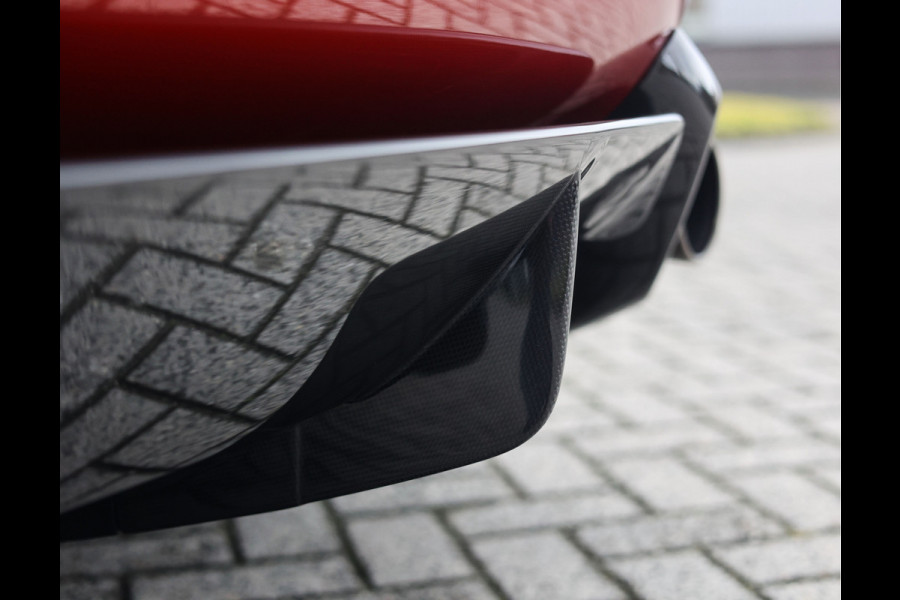 Ferrari 812 Superfast 6.5 V12 HELE | Rosso Fuoco - New Power - Lift - JBL