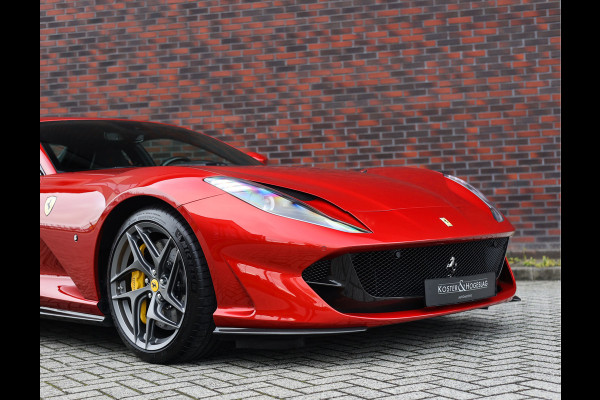Ferrari 812 Superfast 6.5 V12 HELE | Rosso Fuoco - New Power - Lift - JBL