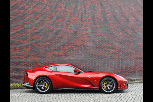 Ferrari 812 Superfast 6.5 V12 HELE | Rosso Fuoco - New Power - Lift - JBL