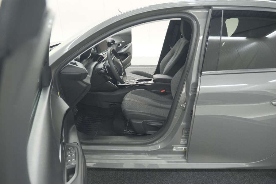 Peugeot 208 Hybrid 100 e-DCS6 Allure | Camera | Apple Carplay | Keyless Entry | Parkeersensoren