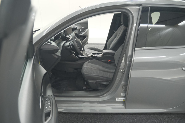 Peugeot 208 Hybrid 100 e-DCS6 Allure | Camera | Apple Carplay | Keyless Entry | Parkeersensoren