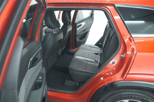 Renault Espace E-Tech Full Hybrid 200 Techno | 7 Zitplaatsen | Camera | Adaptieve Cruise Control | Elektrische Kofferklep