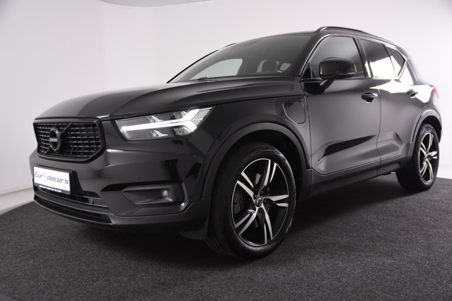 Volvo XC40 1.5 T5 Recharge R-Design *1ste Eigenaar*Panoramadak*Trekhaak*
