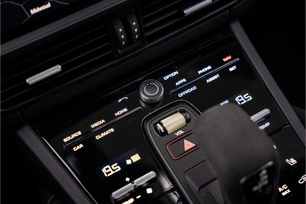 Porsche Cayenne Coupé 4.0 Turbo GT - Individual | Sport Chrono | Luchtvering | HUD