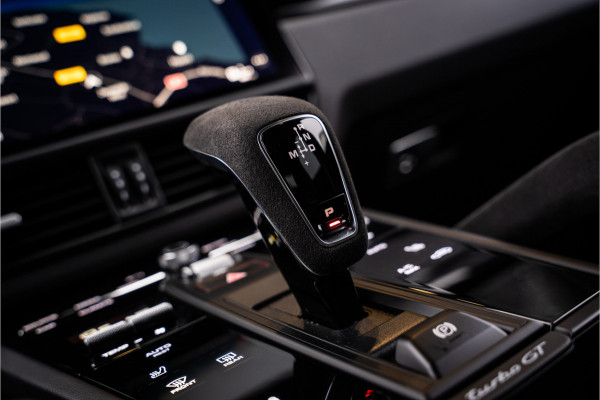 Porsche Cayenne Coupé 4.0 Turbo GT - Individual | Sport Chrono | Luchtvering | HUD