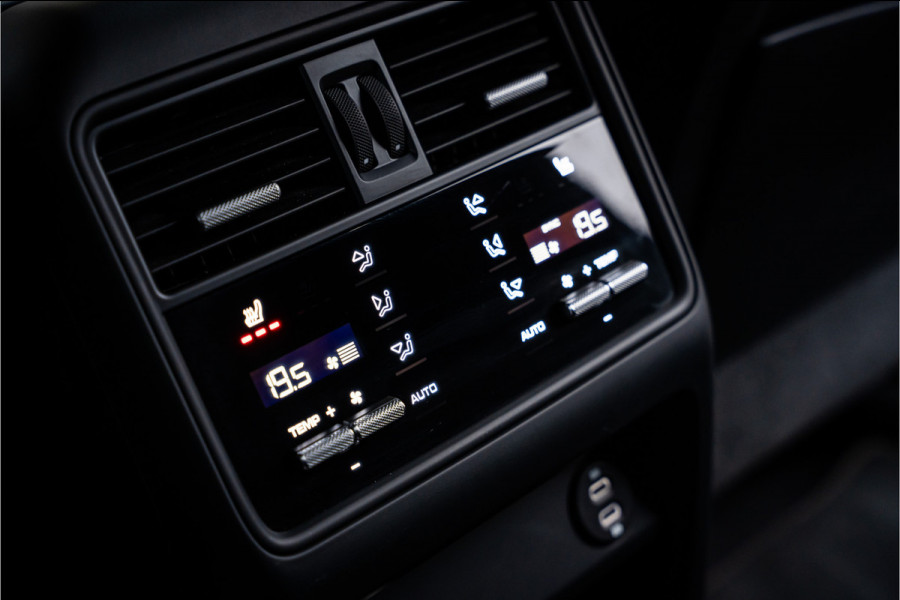 Porsche Cayenne Coupé 4.0 Turbo GT - Individual | Sport Chrono | Luchtvering | HUD