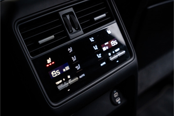 Porsche Cayenne Coupé 4.0 Turbo GT - Individual | Sport Chrono | Luchtvering | HUD