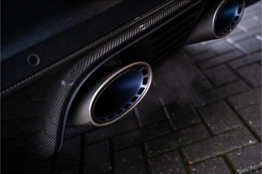 Porsche Cayenne Coupé 4.0 Turbo GT - Individual | Sport Chrono | Luchtvering | HUD