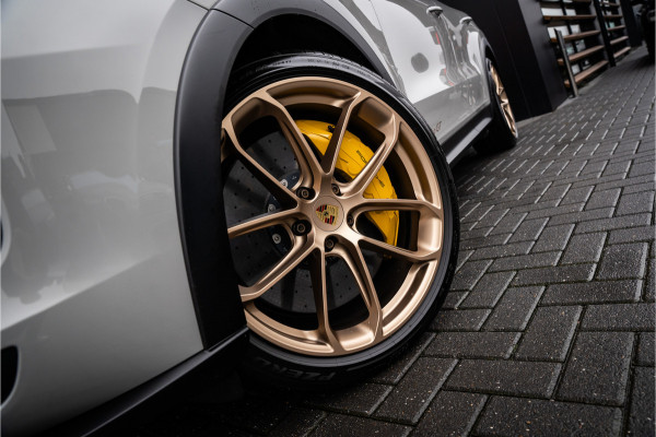 Porsche Cayenne Coupé 4.0 Turbo GT - Individual | Sport Chrono | Luchtvering | HUD